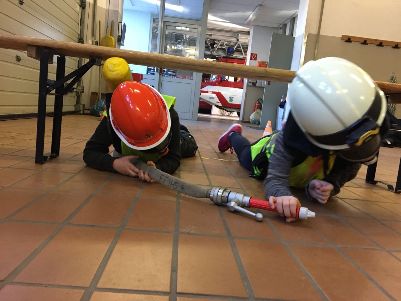 Brandschutzerziehung Bei Der Kinderfeuerwehr